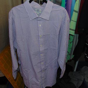 Croft & Barrow Long Sleeve Purple Button down shirt ((B1))